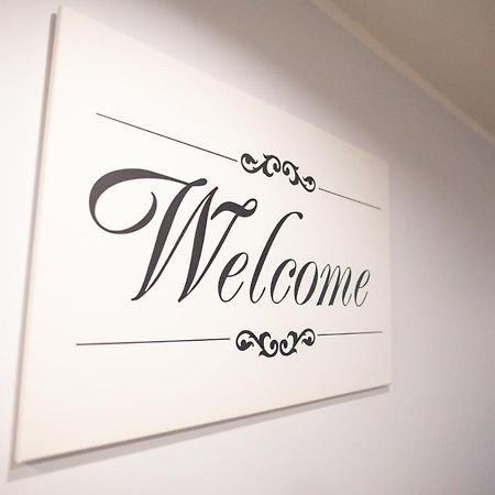 Hostel Tulip - Pokoj 7 Ze Wspolna Lazienka I Kuchnia Szczecin Kültér fotó