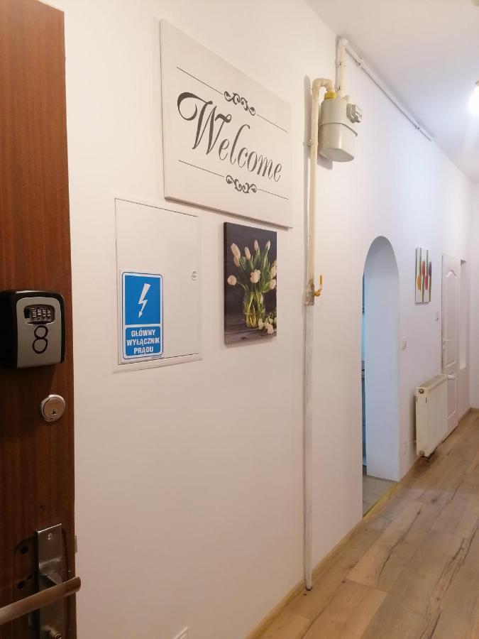 Hostel Tulip - Pokoj 7 Ze Wspolna Lazienka I Kuchnia Szczecin Kültér fotó